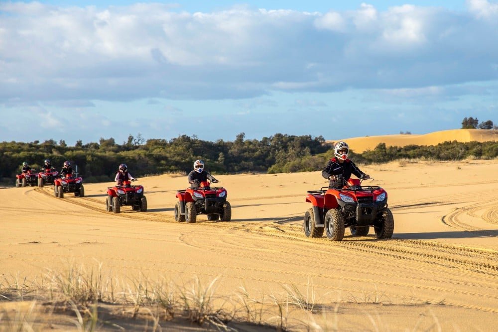 20180607_Worimi_Sand-Dune-Adventures_DestinationNSW_JM_5D4_3455-1000px-667px